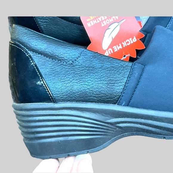 🌺NEW! SoLite Slip On Shoes (wide width) - Picture 8 of 10